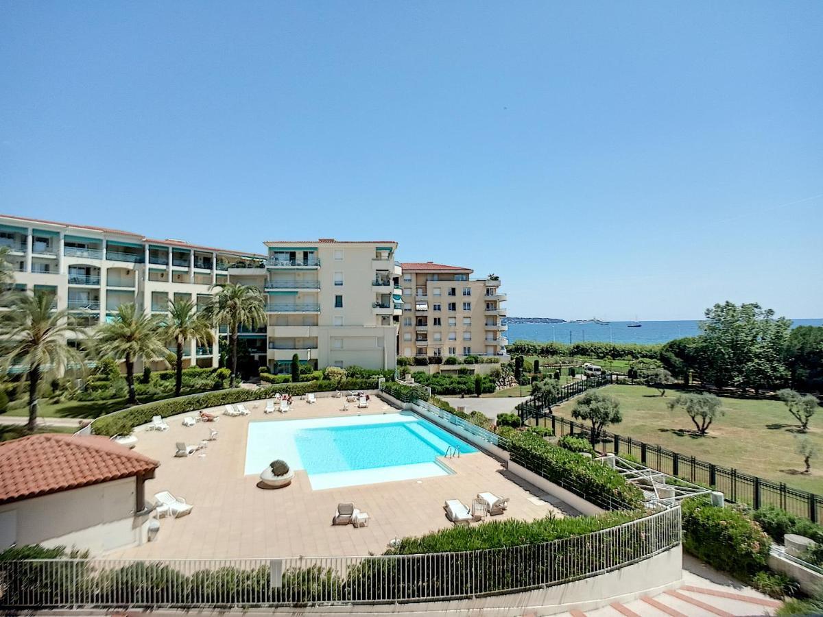 Апартаменти Antibes Les Pins 2 Pieces Vue Mer Piscine Parking Екстер'єр фото